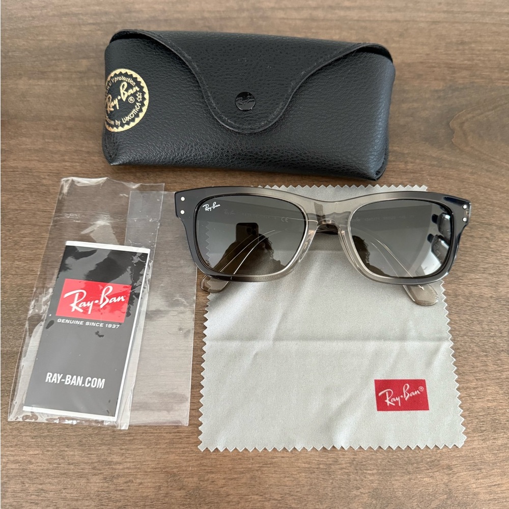 Ray-Ban Gray Gradient Rectangle Sunglasses - image 2